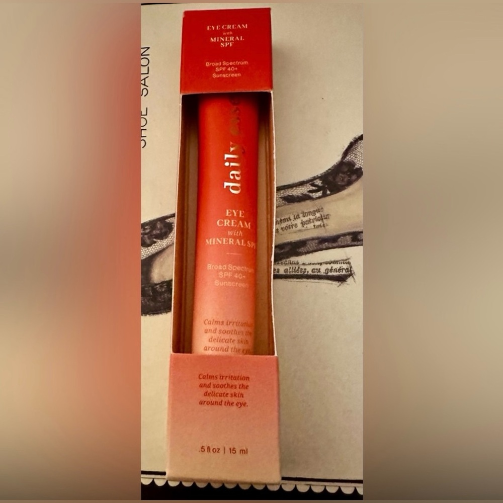 Bath & Body Works Daily Defense Eye Cream With Mineral SPF 40